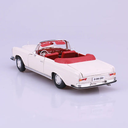 German Mercedes-Benz 280SE 1967 1:18 - Ethnika-Time