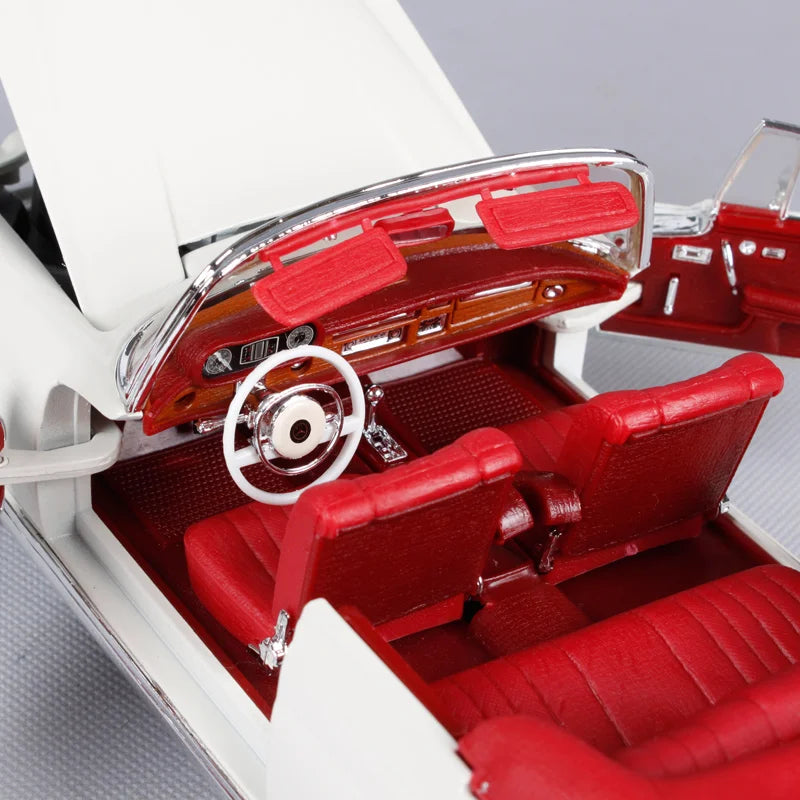 German Mercedes-Benz 280SE 1967 1:18 - Ethnika-Time