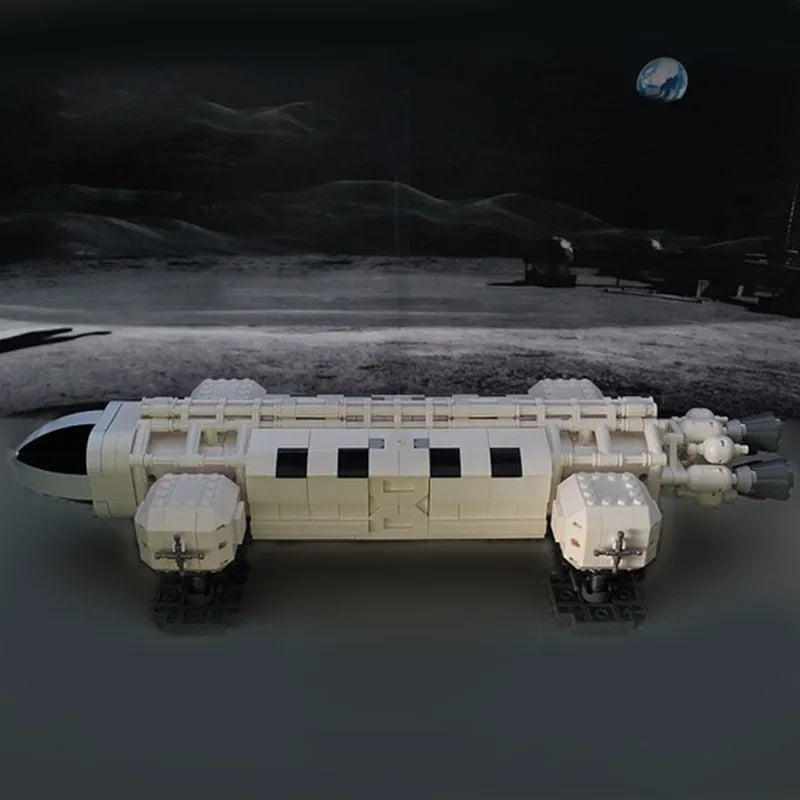Space 1999 Eagle Spaceship Model - Ethnika-Time